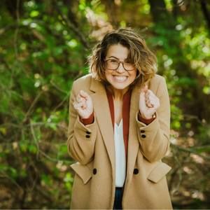 Meet your Posher, Courtney